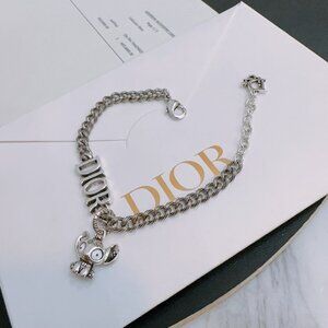Dior bracelet, available for both men and women.